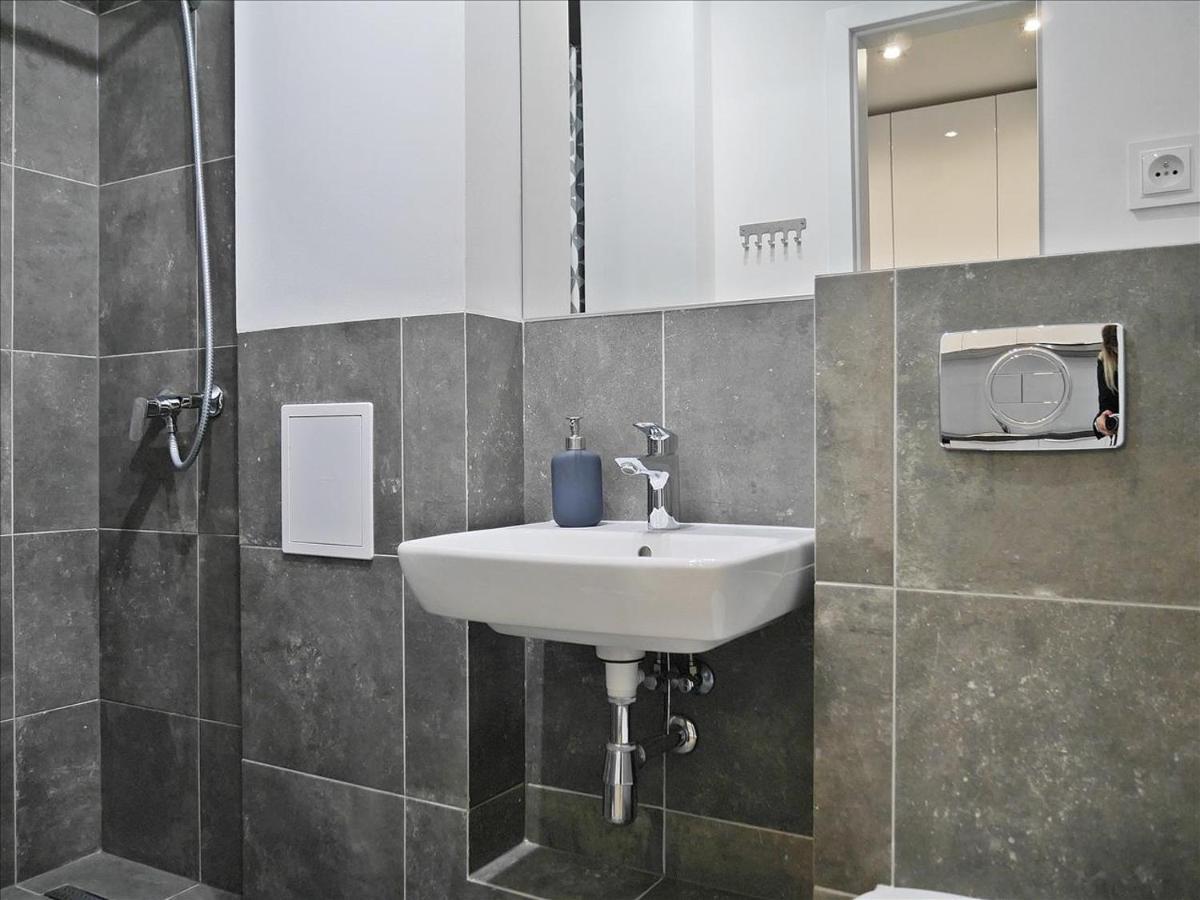 Bagno 154 City Centre Варшава Екстер'єр фото