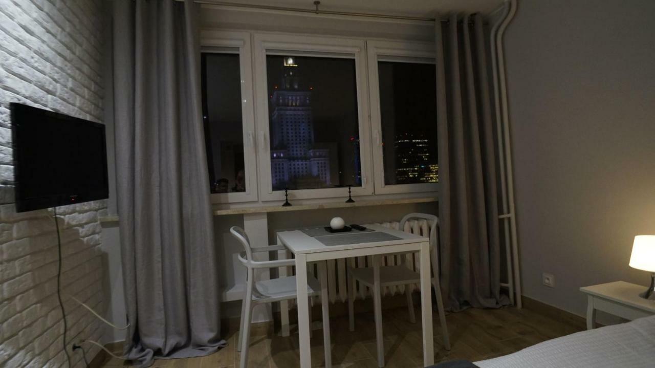 Bagno 154 City Centre Варшава Екстер'єр фото